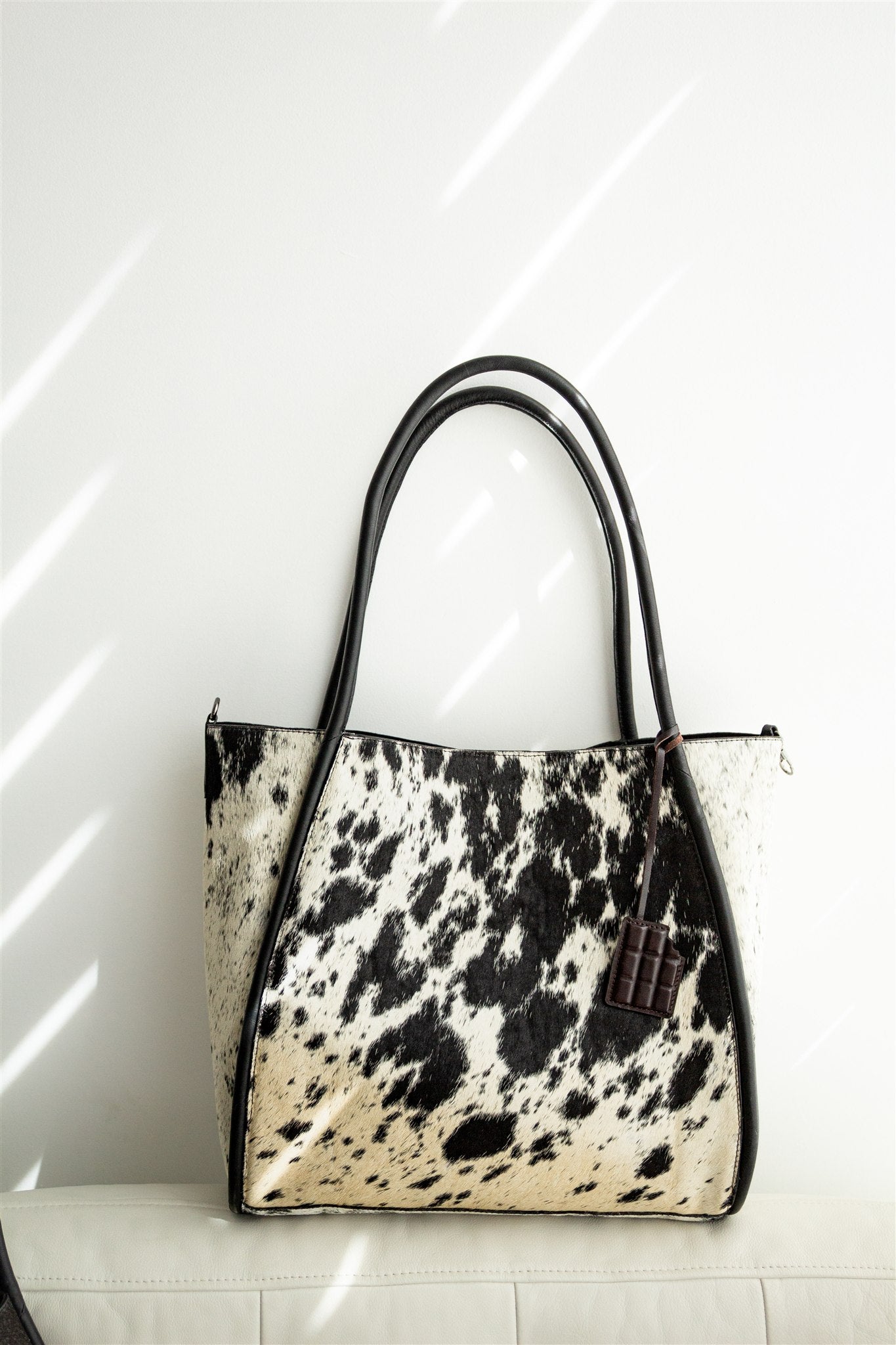 AURA COWHIDE