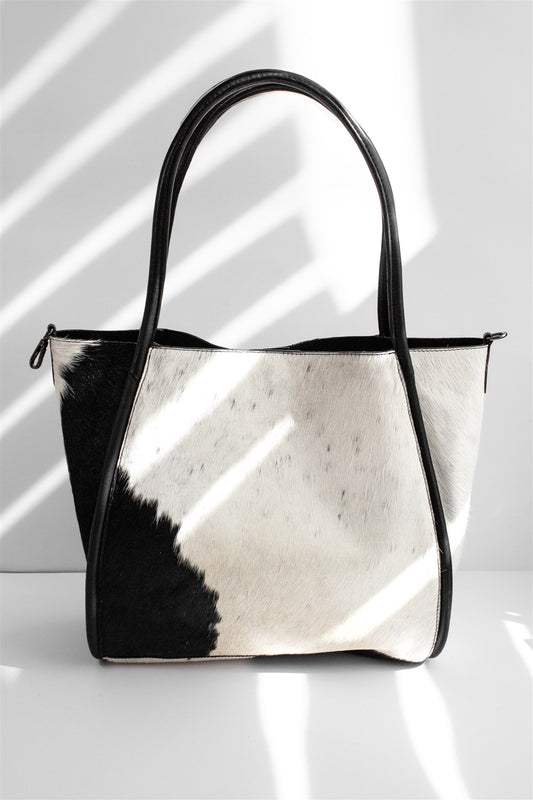 AURA COWHIDE BLACK&WHITE 05