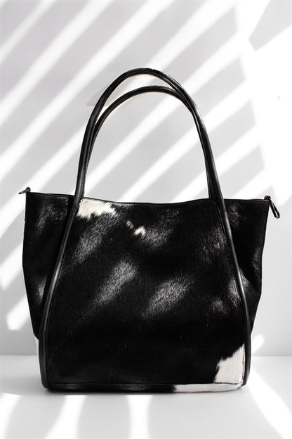 AURA COWHIDE BLACK&WHITE 07