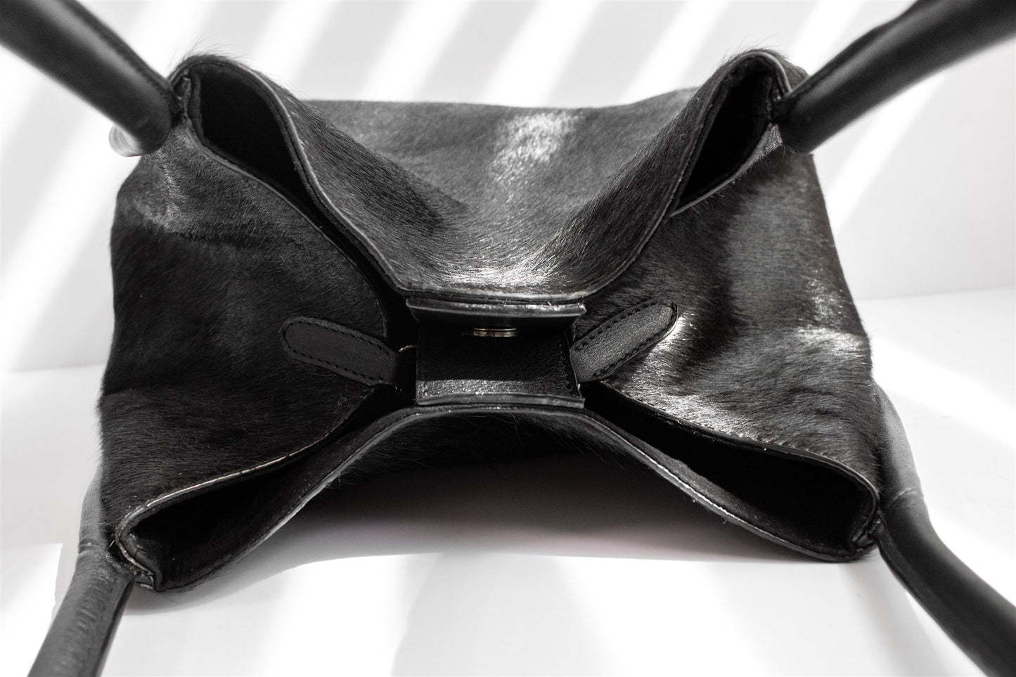 AURA COWHIDE FULL BLACK